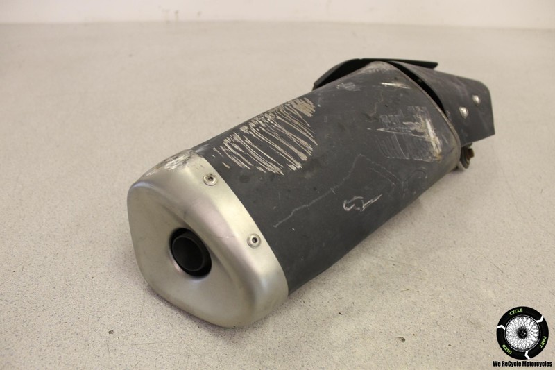2016 Yamaha YZF R3 EXHAUST PIPE MUFFLER SLIP ON CAN SILENCER 16