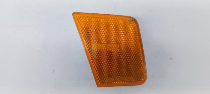 05-'07 JEEP LIBERTY Right Passenger Front Lamp Side Marker OEM Grade A