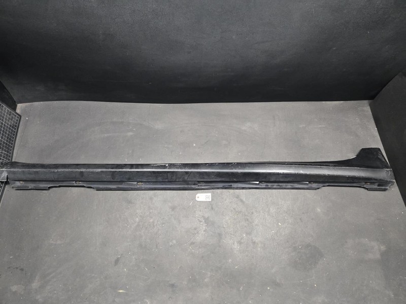 Left Rocker Panel Molding 2019 Audi A7 4K8853855A 2020 2021 2022 2023 - 2025 X