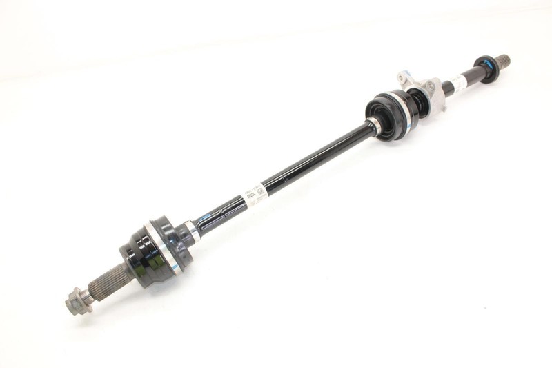 24-25 Kia EV9 Driver Left Rear Axle Shaft Assembly 49600DO000