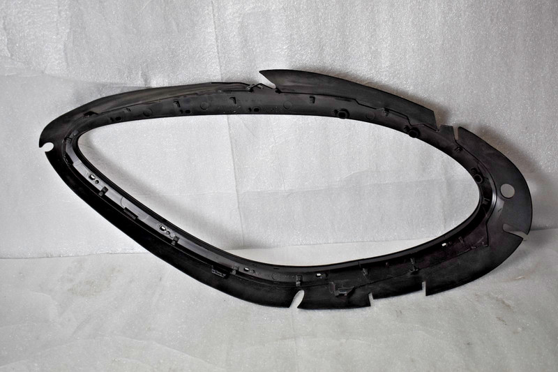 PORSCHE MACAN 95B Front Left Headlamp Seal 95B941323K GENUINE
