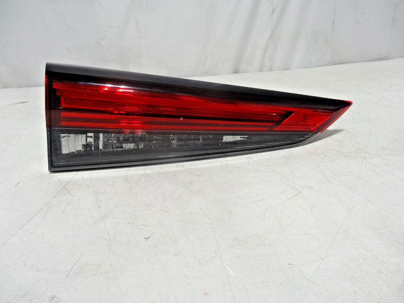 2020-2022 Toyota Highlander Rear Right Inner LED Taillight Factory Original OEM