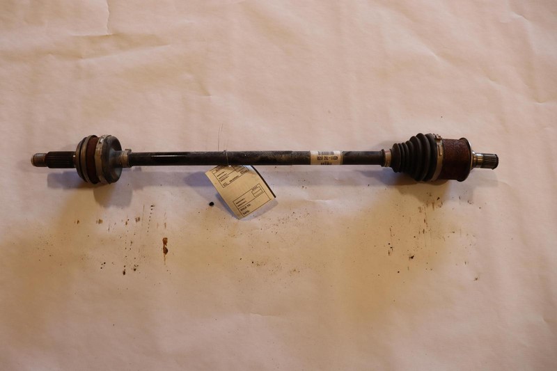 2017-2021 HONDA RIDGELINE AWD REAR LEFT DRIVER SIDE AXLE SHAFT CV U JOINT OEM