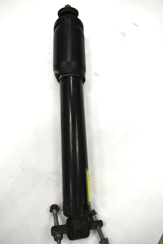 1997-2004 CORVETTE C5 FRONT SHOCK ABSORBER *10339944***USED**