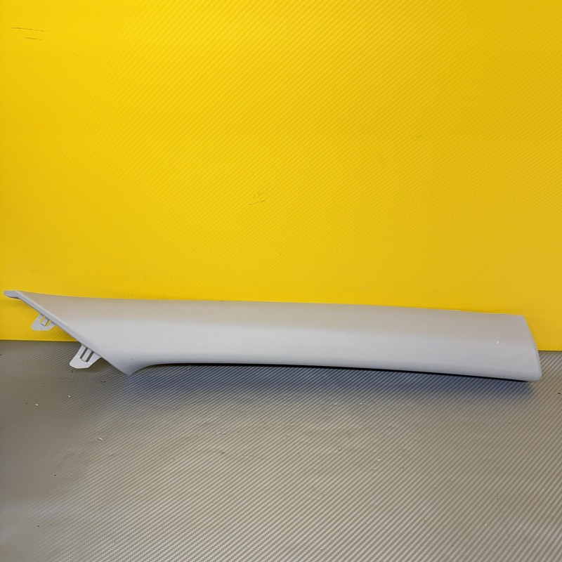 2024-2025 NISSAN ROGUE FRONT WINDSHIELD RIGHT PASSENGER SIDE A PILLAR COVER OEM