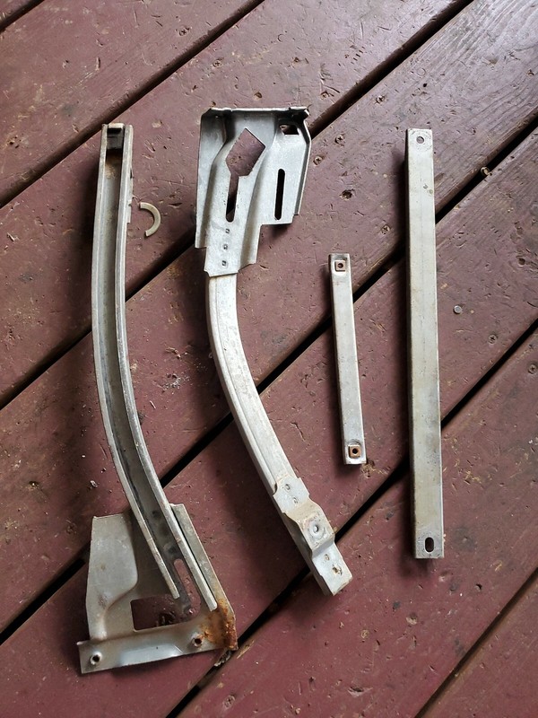 1969-70 Cadillac Sedan Deville door window regulator track driver rear