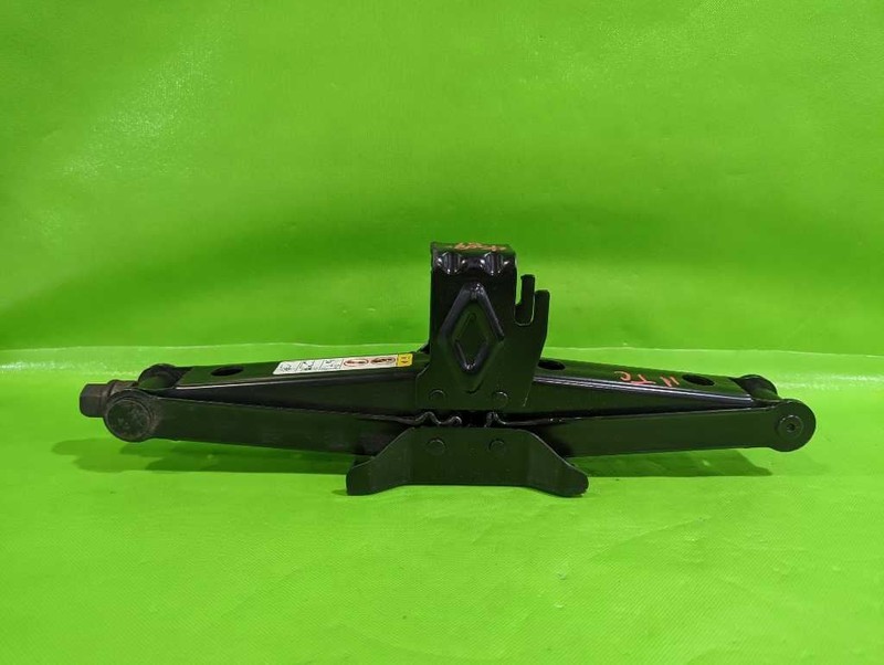 08-16 TOWN COUNTRY JACK OEM 4508-51