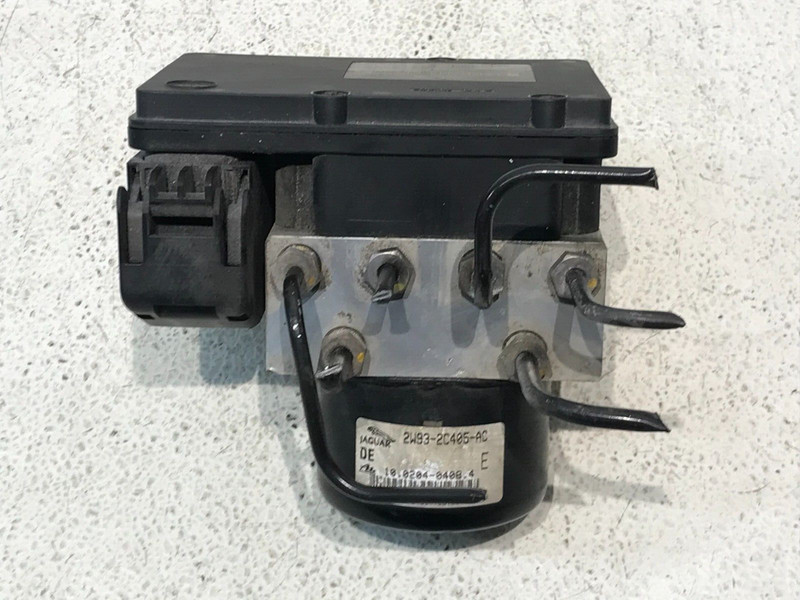 04-07 Jaguar XJ8 ABS Brake Pump Module OEM 2W93-2C219-BC