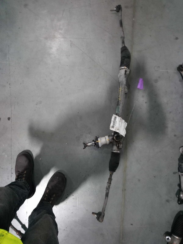 2015 KIA Soul Rack & Pinion Assembly OEM Green 147K Miles NJ25-21801-541810