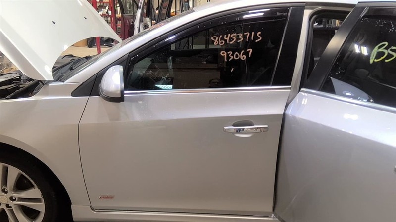 Driver Front Door VIN P 4th Digit Limited Fits 12-16 CRUZE 3612903