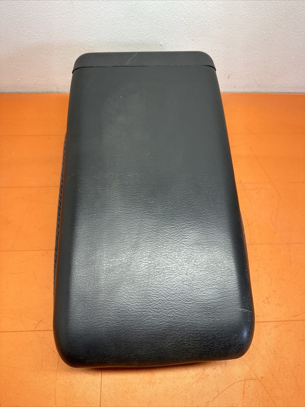 97-04 Dodge Dakota Center Console Armrest Jump Seat Light Gray Leather Cloth OEM
