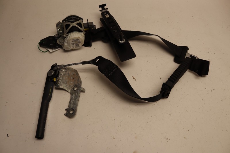 2018-2022 FORD F250 SD CREW CAB FRONT RIGHT PASSENGER SIDE SEAT BELT OEM