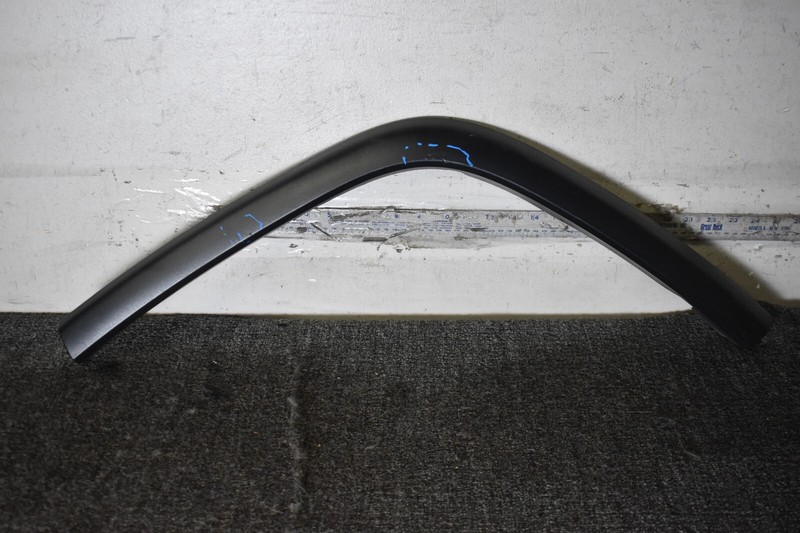2011-2018 JEEP GRAND CHEROKEE REAR LEFT QUARTER MOLDING FLARE LH OEM TEXTURED