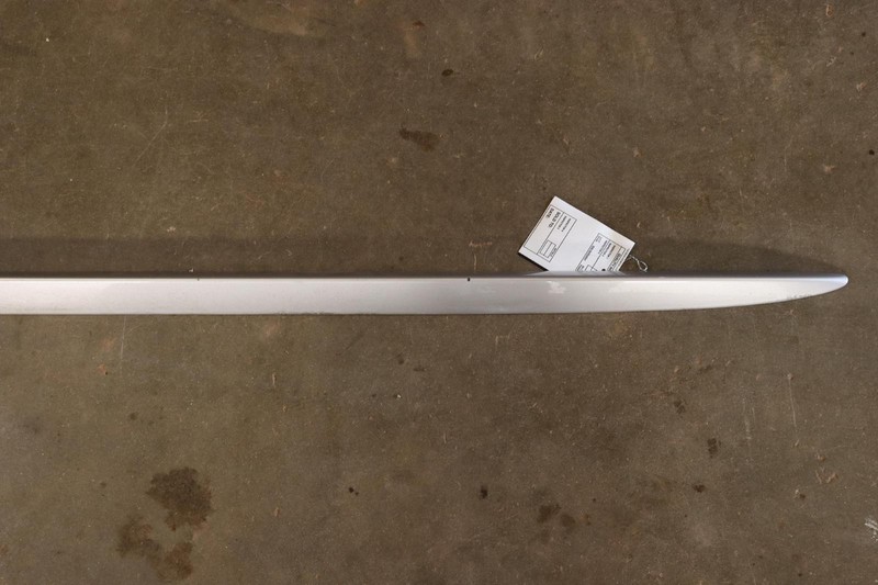 2008-2017 AUDI S5 CONVERTIBLE LEFT DRIVER SIDE ROCKER MOLDING PANEL OEM