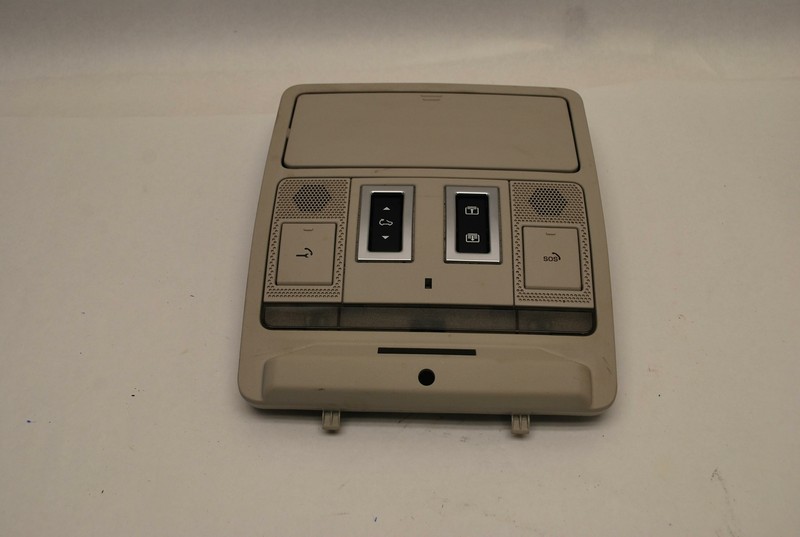 2018-2020 JAGUAR F-PACE OVERHEAD CONSOLE DOME LIGHT SUNROOF SWITCH OEM