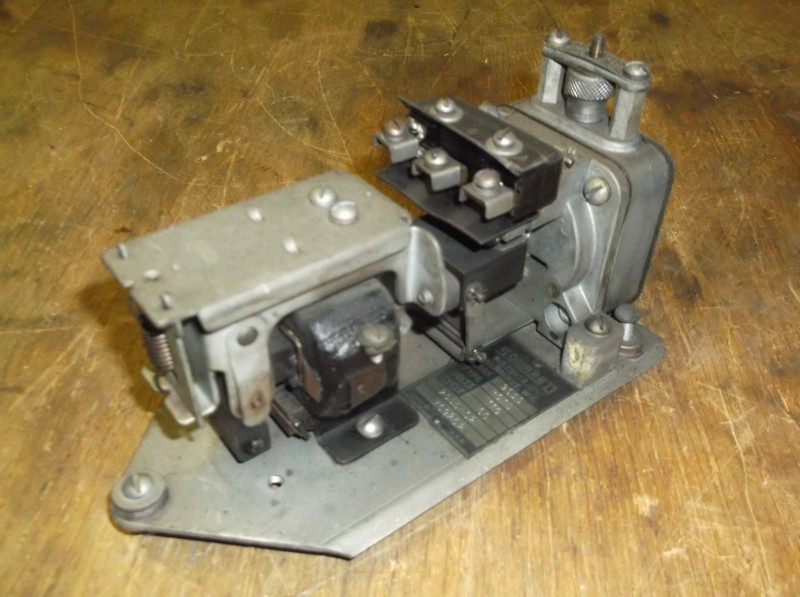 Square D Class 9050 Type R01D 110V 60-Cycle 2055-S2 769262 Timing Relay