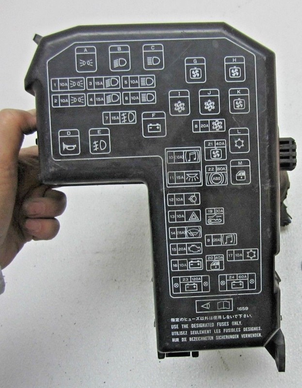 FUSE BOX COVER TOP LID MAIN RELAY WIRE 3.5L ENGINE for 97-04 MITSUBISHI DIAMANTE