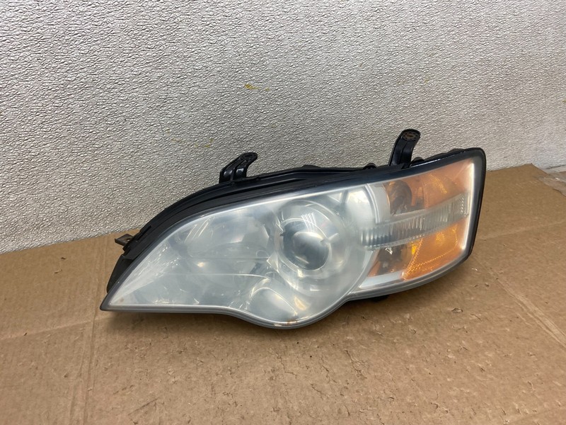 2006 to 2007 Subaru Legacy Left Driver LH Side Headlight Oem Y8821 DW
