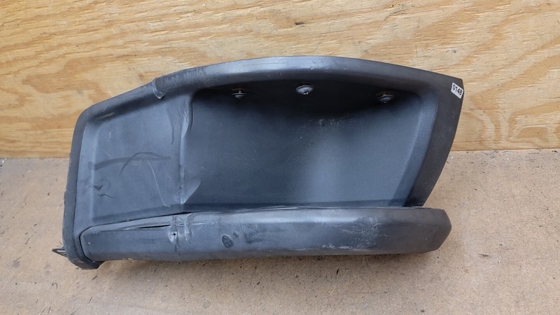 2015 2016 2017 Chevrolet Colorado Bumper Bracket Retainer Steel Right RH OEM