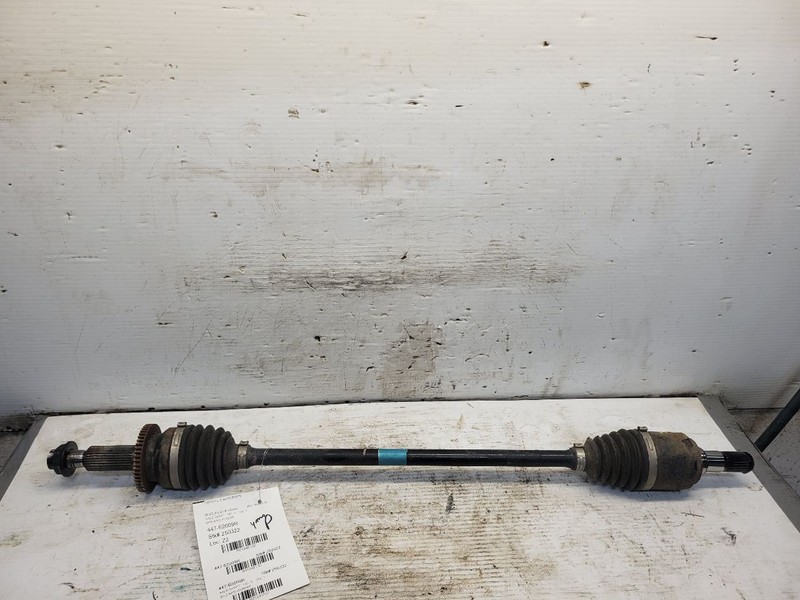 Passenger Axle Shaft Rear SWB Sport Fits 13-18 SANTA FE 1645102