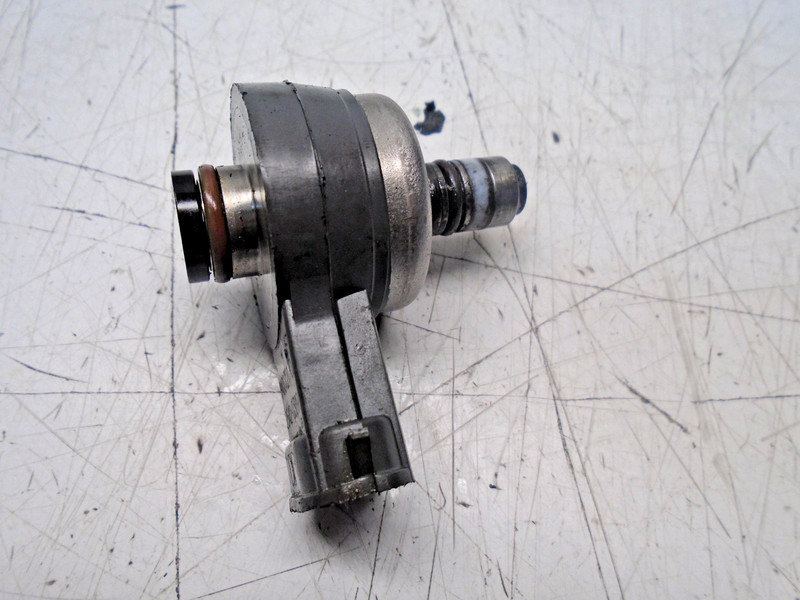 CH6a 115 HP Mercury Optimax Outboard GREY AIR INJECTOR ASSEMBLY 884595A01