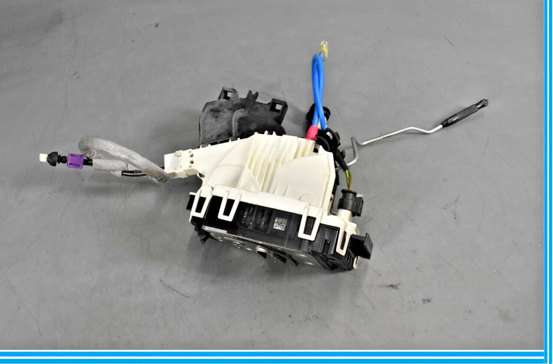 14-18 Mercedes W117 CLA250 CLA45 Rear Left Side Door Lock Latch Actuator OEM