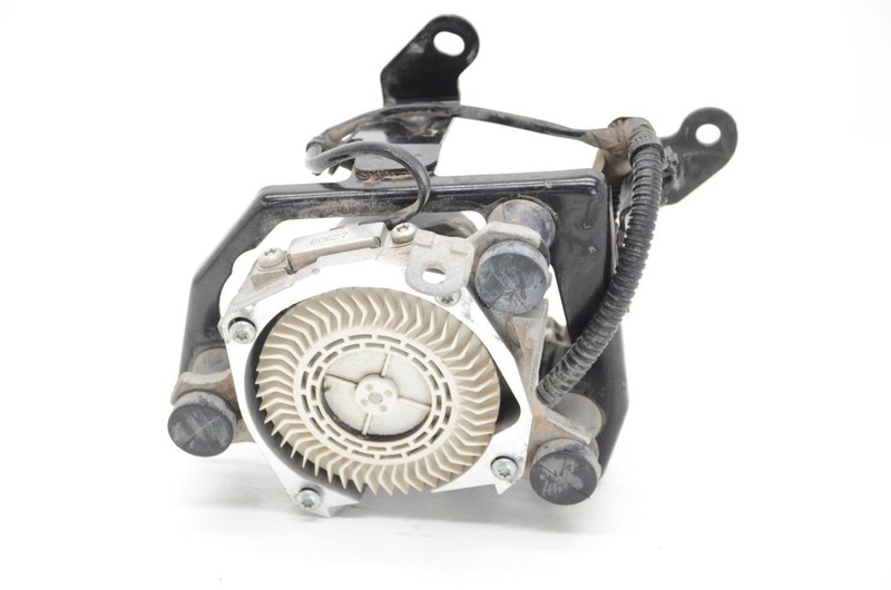 14-24 Toyota 4Runner TRD 4X4 Air Injection Smog Pump Assembly