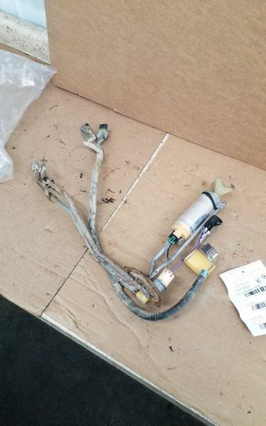 Fuel Pump Assembly 6-231 3.8L Fits 97-99 BONNEVILLE 219784