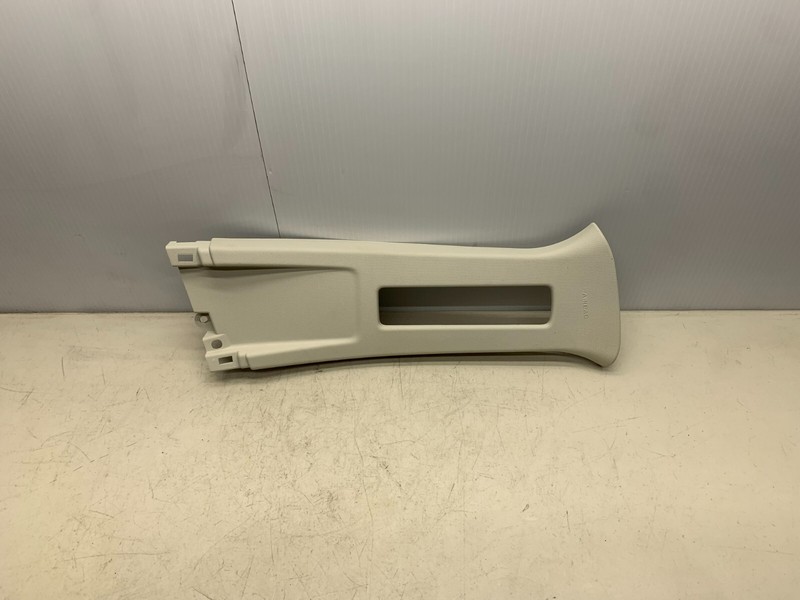 2018-2022 FORD ECOSPORT RIGHT PASSENGER SIDE UPPER B PILLAR TRIM COVER PANEL OEM