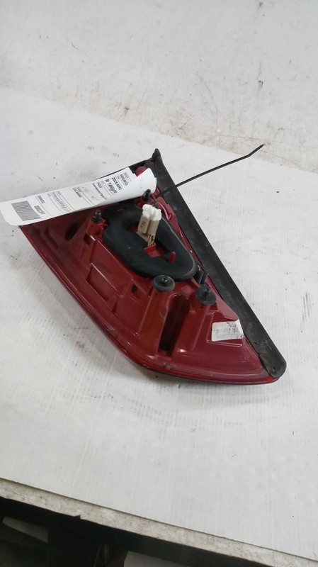 2019 KIA NIRO Right Tail Light Assembly Black OEM 640556 Used 111K Mi
