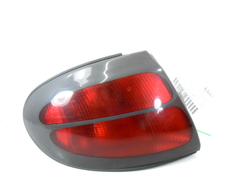 2000-2005 Ford Taurus Wagon Quarter Panel Mounted Tail Light Driver Left OEM