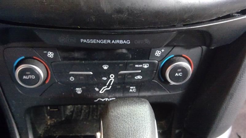 Temperature Control Automatic Temperature Control Fits 15-18 FOCUS 3358602