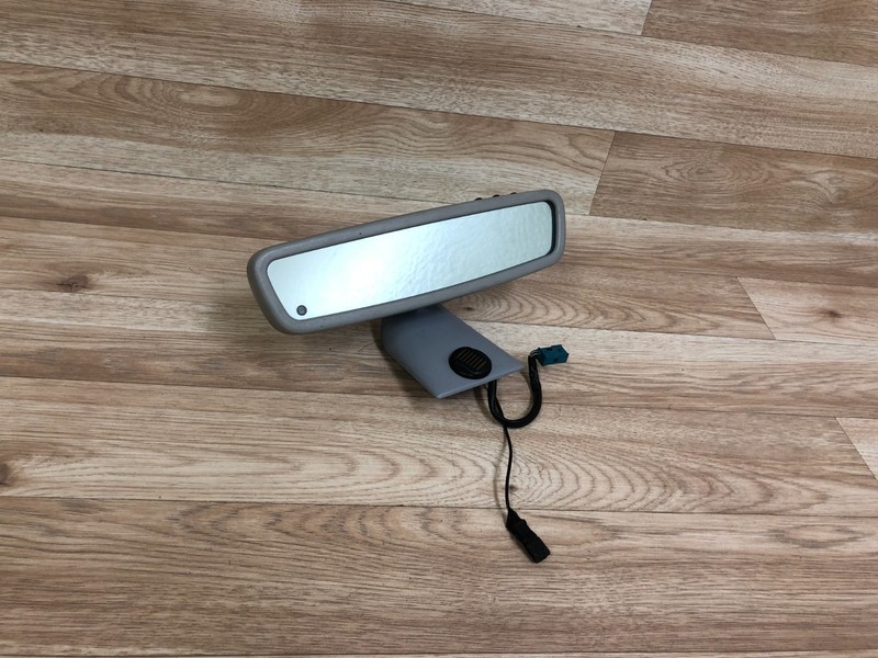 MERCEDES BENZ OEM W210 E320 E430 E55 FRONT WINDSHIELD REARVIEW MIRROR 00-02 3