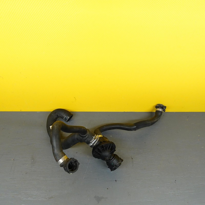 2014-2018 Bmw 435i F32 F33 F36 3.0 Petrol Engine Thermostat Housing W/hoses