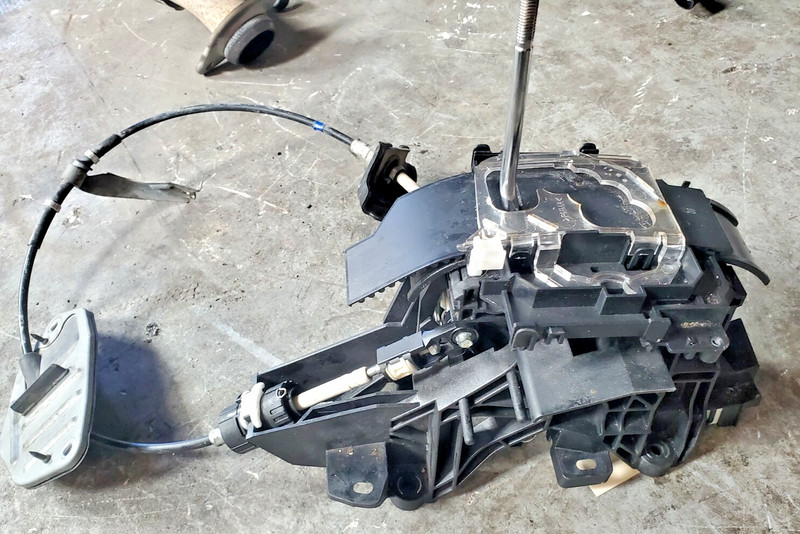 11-16 SCION TC AUTOMATIC FLOOR SHIFTER SHIFT W/CABLE ASSEMBLY OEM 12 13 14 15