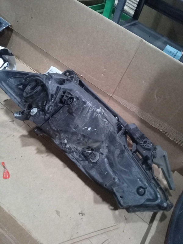Used Right Headlight Assembly fits: 2019 Honda Fit Right Grade B