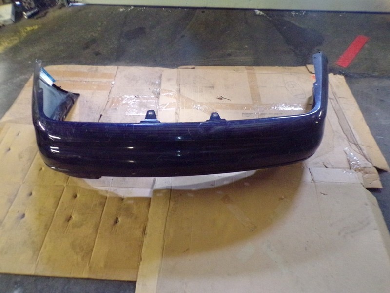Ford YFIX-17D781-AH Rear Bumper 44ZG-6197-2 *FREE SHIPPING*