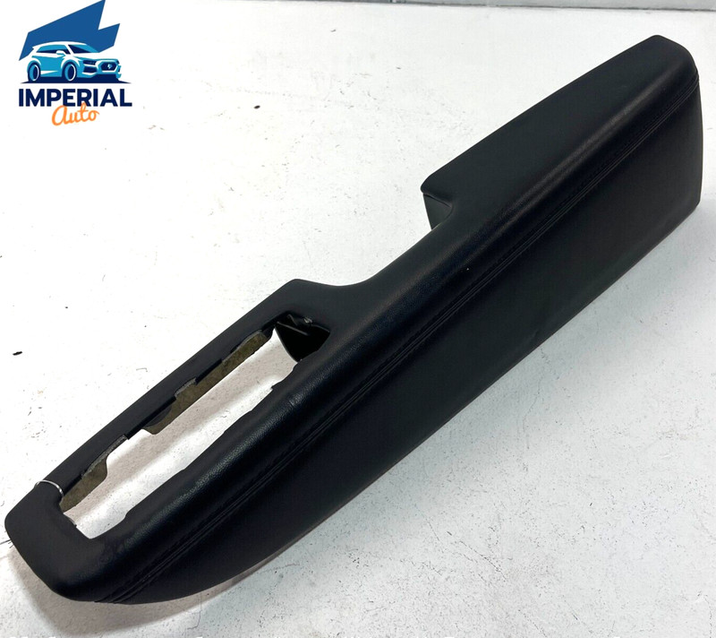 2017-2021 JEEP GRAND CHEROKEE FRONT PASSENGER DOOR PANEL ARMREST COVER TRIM OEM