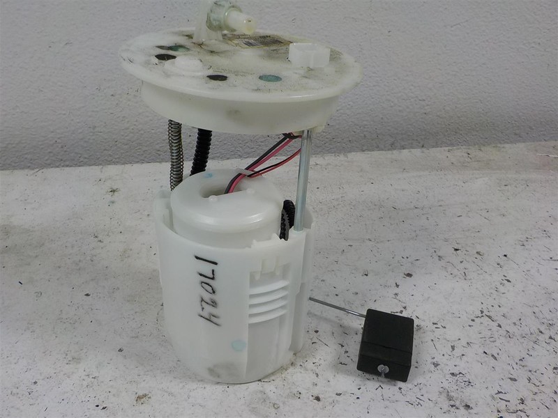 2015 2016 2017 Acura TLX Sedan tech ADV BASE Gas fuel tank pump 17045-T2B-A01