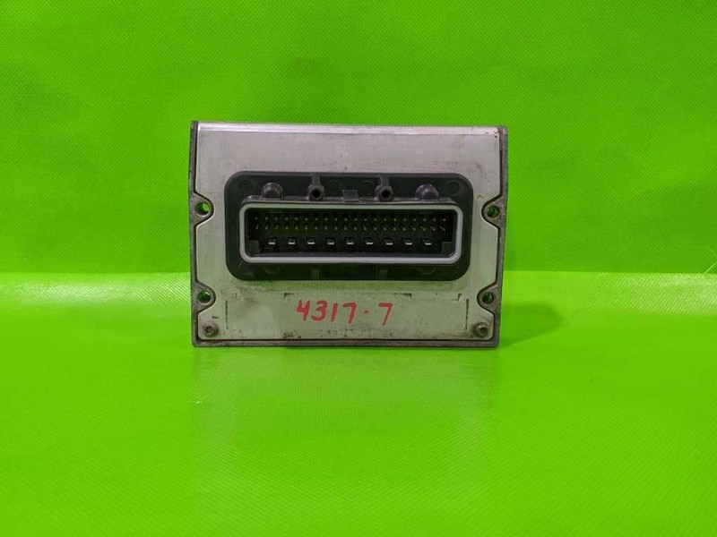 05 CARAVAN 3.3L THRU 7/04 ECM ENGINE CONTROL MODULE OEM 4317-7