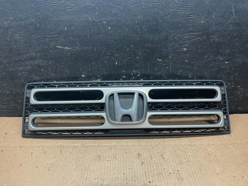 2006 to 2008 Honda Ridgeline Front Upper Grille Grill OEM Y1889 DG