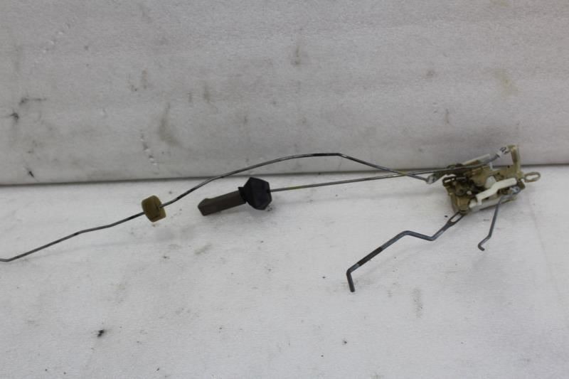 1989 1990 1991 1992 1993 1994 95 MAZDA MPV RIGHT FRONT DOOR LOCK ACTUATOR MANUAL