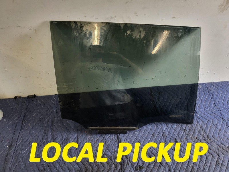 Used Oem Subaru Right Passenger Rear Door Window Glass for 2020-2025 Outback