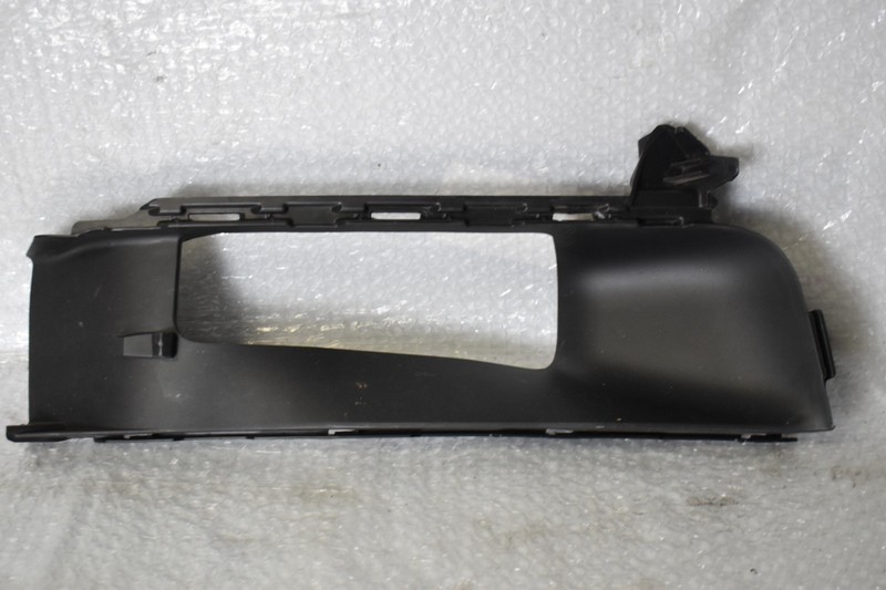 2024-2025 Porsche Cayenne Air Guide 9Y0-807-161-H