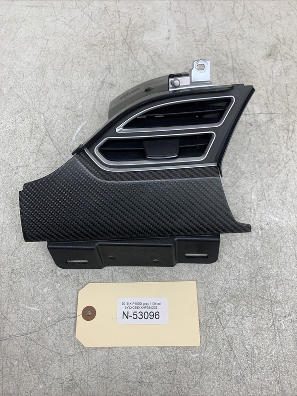 2016 Model X Driver Side A/C Air Vent Outlet Trim Panel LH 100783400C 53096 B154