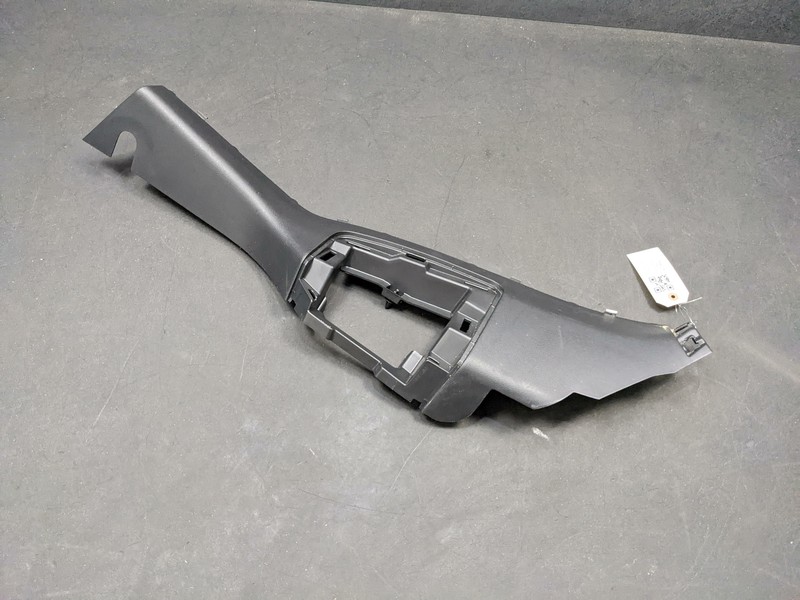 Left Driver C Pillar Lower Trim 2019 Nissan Rogue Sport 84951-6MA1B 2017 2018