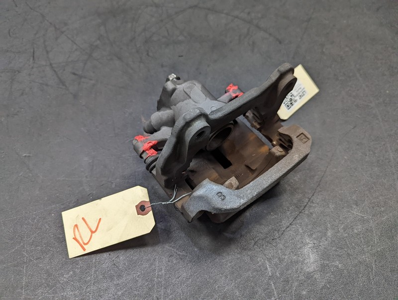 Rear Left Brake Caliper 2015 Lexus RC350 47850-30350 2013-2018 2019 2020 2021