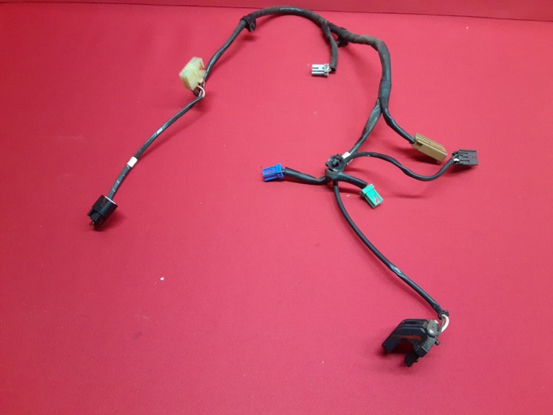 2007 - 2009 Mazda CX-7 LEFT DRIVER Power Seat Outer Wiring Harness EG23-88-1H9
