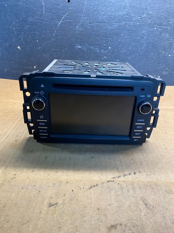 2013 2014 GMC Acadia Radio Display Screen AM/FM AUX OEM AB3712 DG