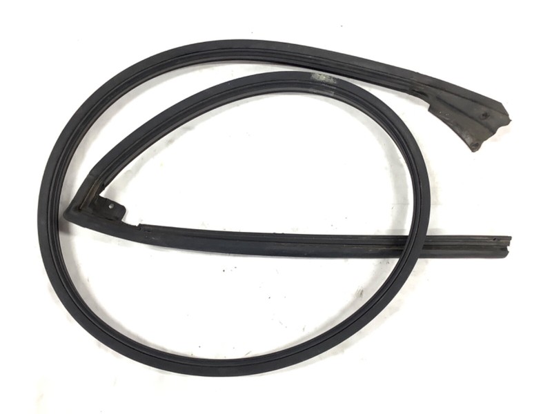 01-05 Civic Coupe 2Dr Right Door Sub-seal Weatherstrip Top Rubber Seal Gasket OE